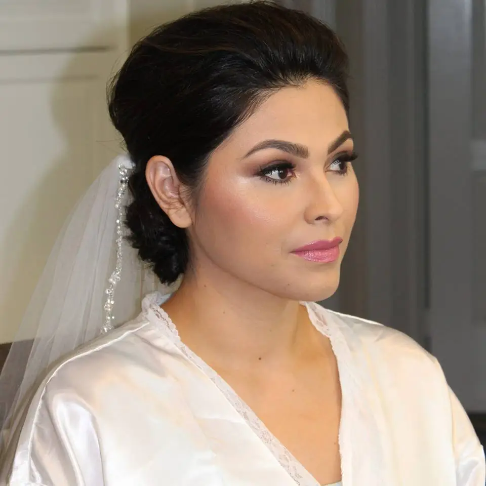 Bridal hair set by Bridal Art Studio