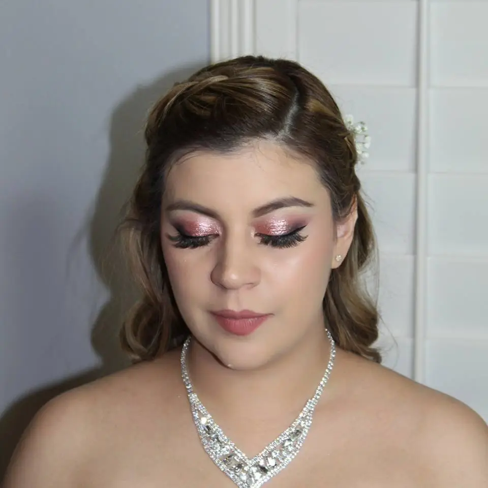 Bridal hair set by Bridal Art Studio