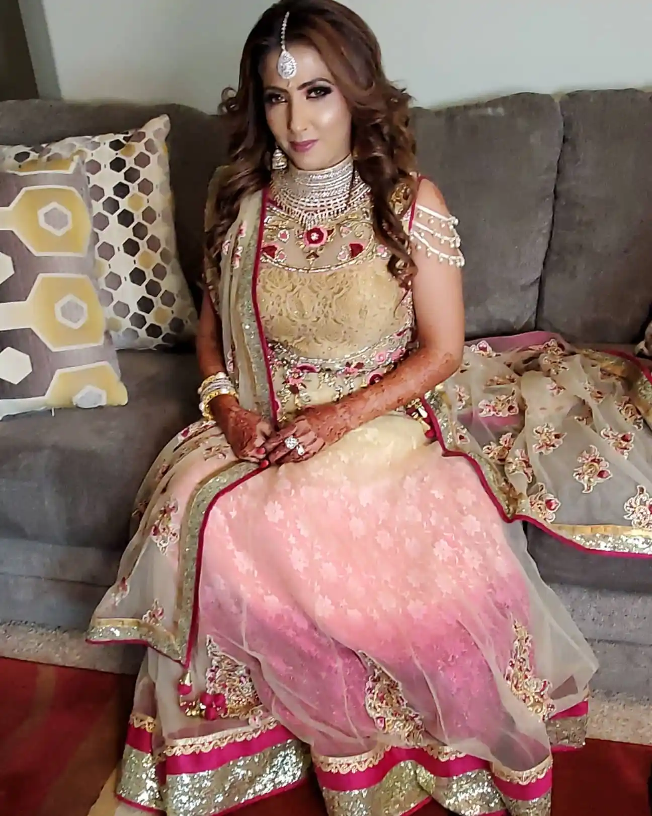Mehndi look by Bridal Art Studio