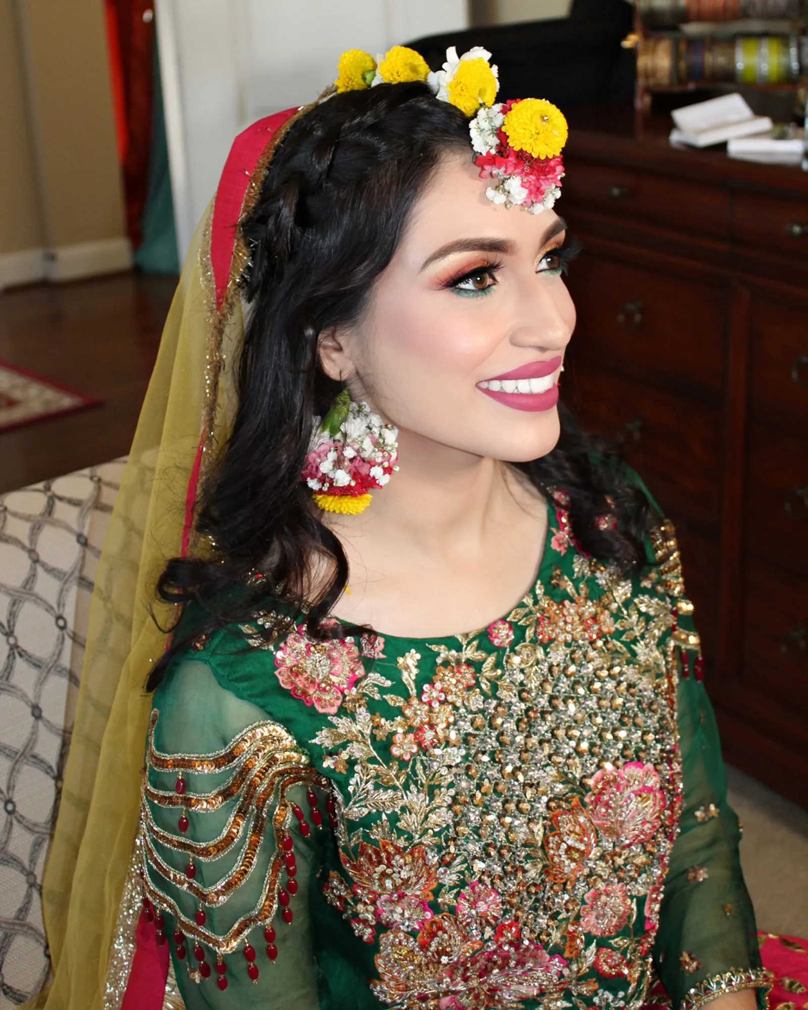 Mehndi look by Bridal Art Studio